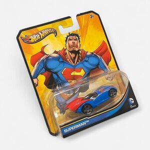 Hot Wheels DC Comics Superman 1:64 Y5153 Sealed, New Car Toy 2012